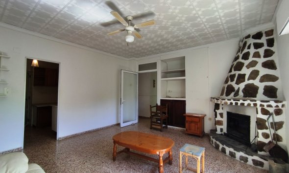 Resale - Country House -
Villalonga
