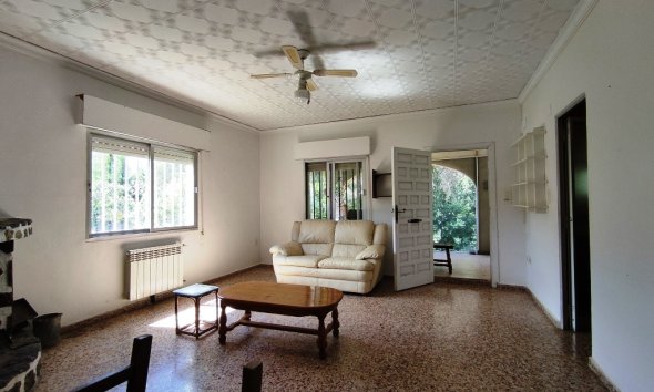 Resale - Country House -
Villalonga