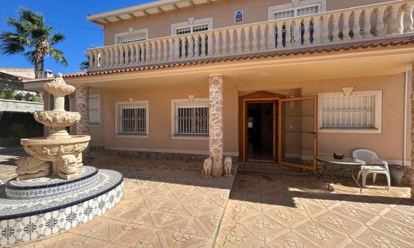 Reventa - Villa -
Ciudad Quesada - town