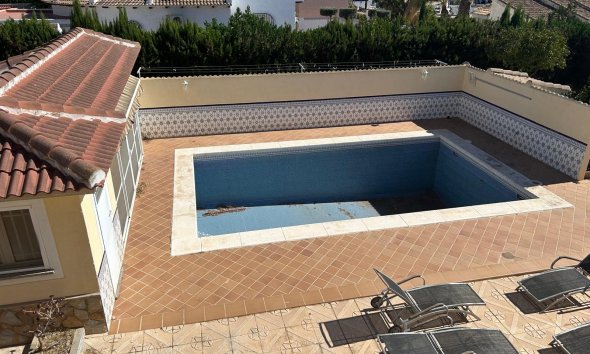Reventa - Villa -
Ciudad Quesada - town