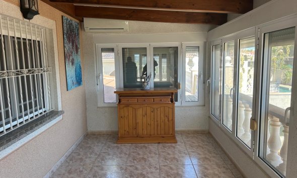 Reventa - Villa -
Ciudad Quesada - town