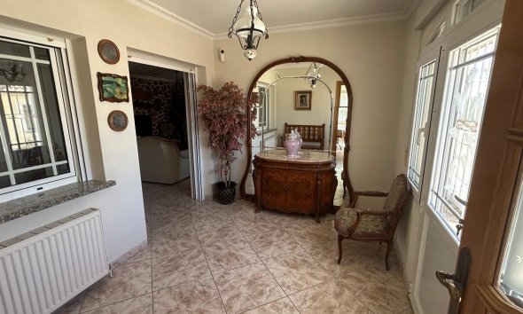 Reventa - Villa -
Ciudad Quesada - town
