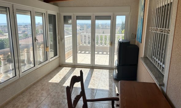 Reventa - Villa -
Ciudad Quesada - town