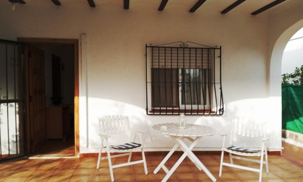 Reventa - Villa -
Oliva
