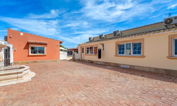 Gensalg - Country House -
Almoradí - Las Heredades