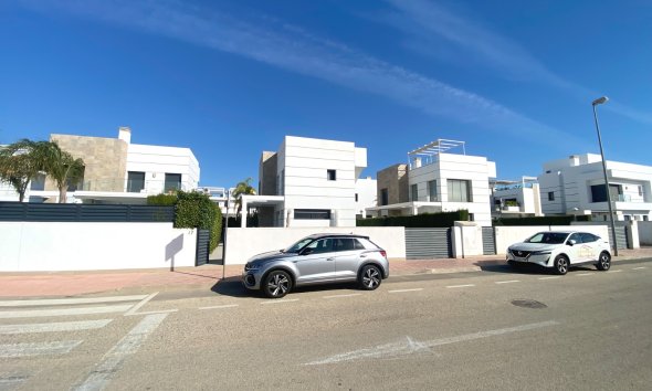 Gensalg - Villa -
Ciudad Quesada - Doña Pepa