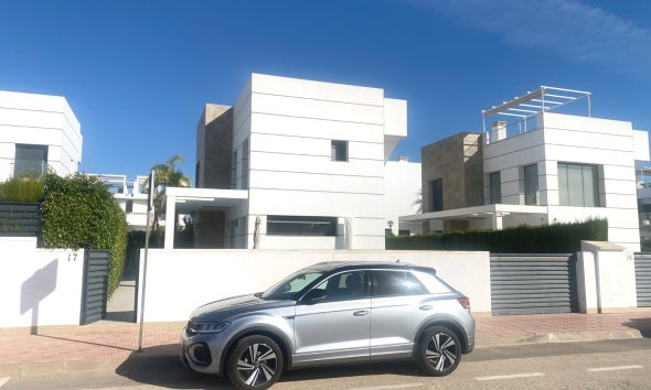 Gensalg - Villa -
Ciudad Quesada - Doña Pepa