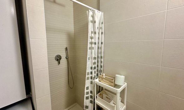 Reventa - apartment -
Orihuela Costa - Villamartín
