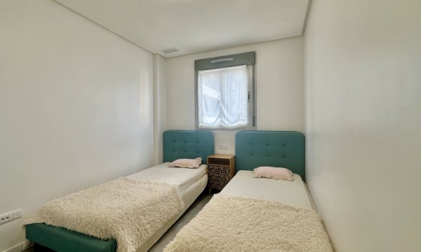Reventa - apartment -
Orihuela Costa - Villamartín
