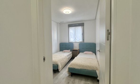 Reventa - apartment -
Orihuela Costa - Villamartín