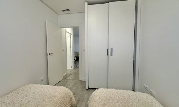 Reventa - apartment -
Orihuela Costa - Villamartín