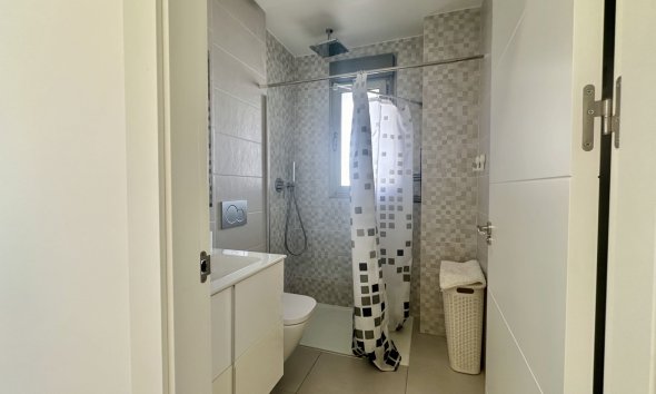 Reventa - apartment -
Orihuela Costa - Villamartín