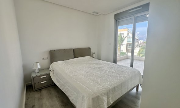 Reventa - apartment -
Orihuela Costa - Villamartín