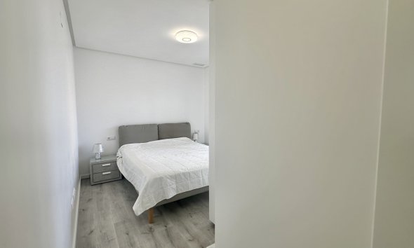 Reventa - apartment -
Orihuela Costa - Villamartín