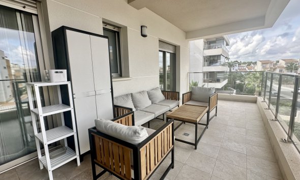 Reventa - apartment -
Orihuela Costa - Villamartín