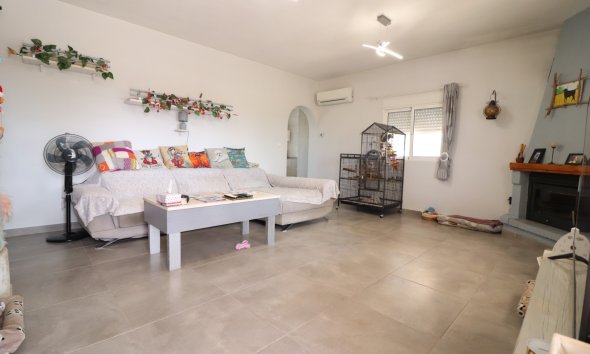 Gensalg - Country House -
Orihuela - La Campaneta