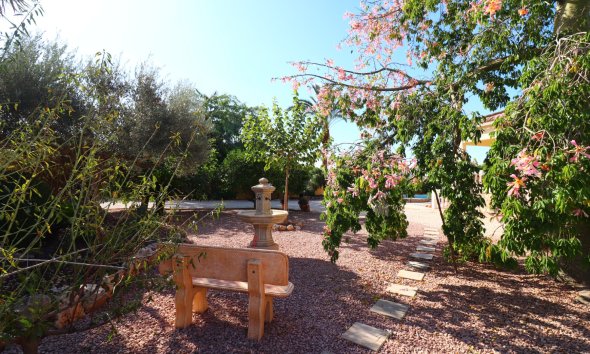 Gensalg - Country House -
Orihuela - La Campaneta
