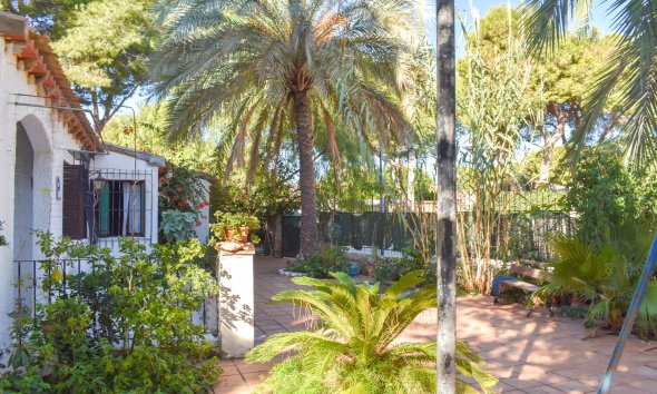 Gensalg - Villa -
Orihuela Costa - Punta Prima