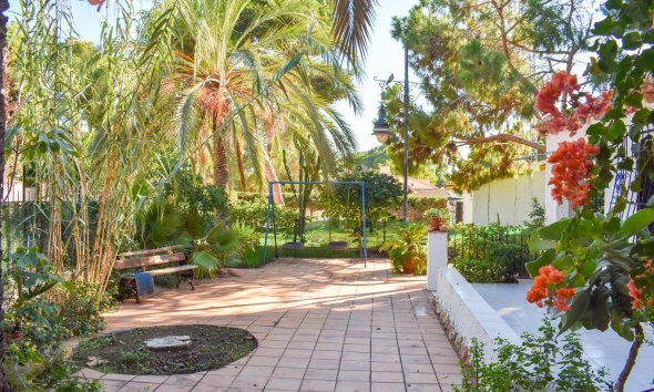 Gensalg - Villa -
Orihuela Costa - Punta Prima
