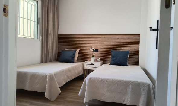 Gensalg - Rækkehus -
Orihuela Costa - Punta Prima
