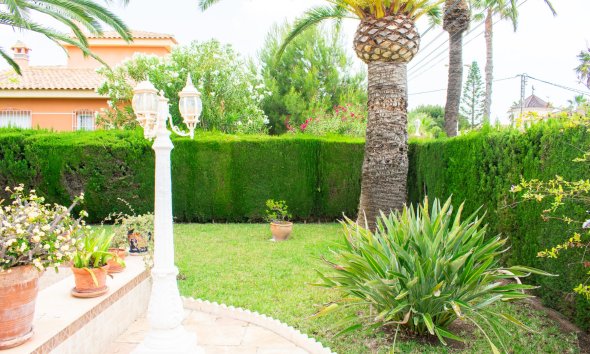 Gensalg - Villa -
Orihuela Costa - Cabo Roig