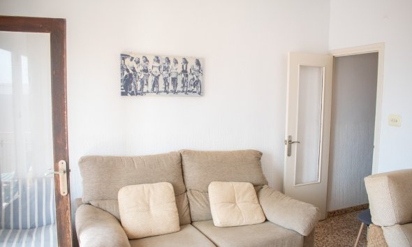 Resale - Others -
Los Alcazares