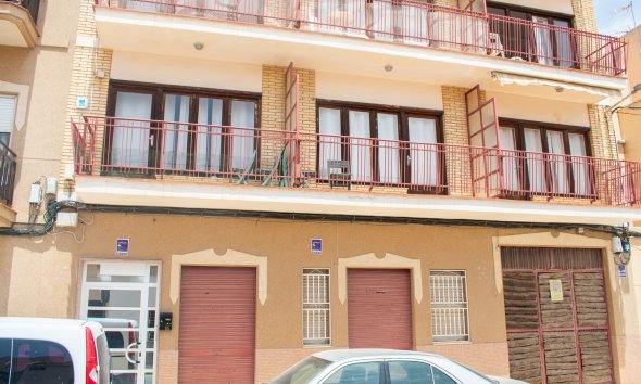 Resale - Others -
Los Alcazares