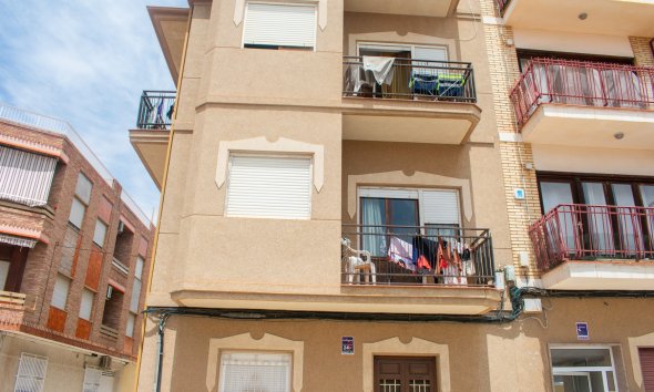 Resale - Others -
Los Alcazares