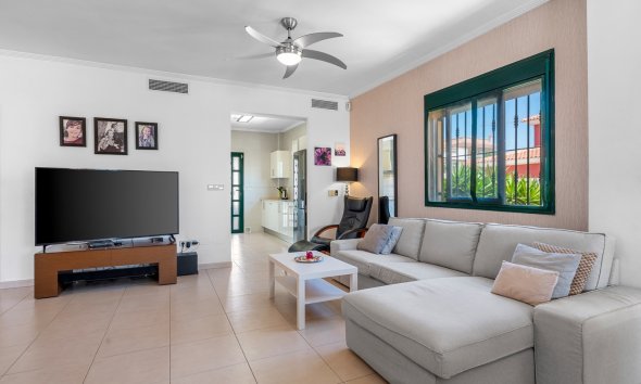 Resale - Villa -
Ciudad Quesada