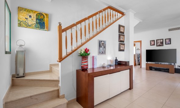 Resale - Villa -
Ciudad Quesada