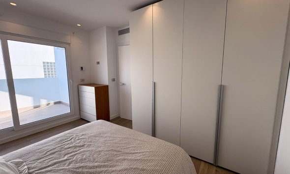 Resale - Villa -
Ciudad Quesada