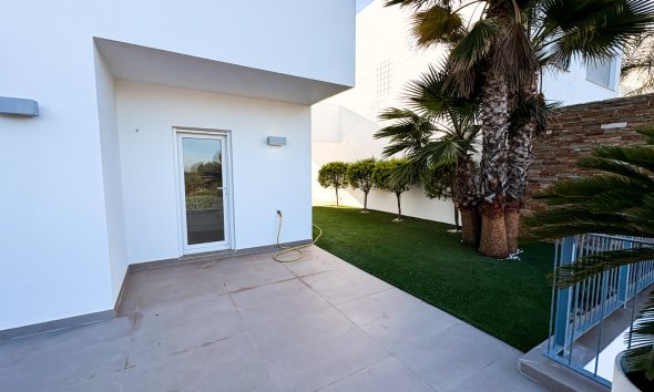 Resale - Villa -
Ciudad Quesada