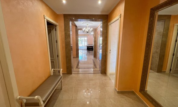 Gensalg - Villa -
Orihuela Costa