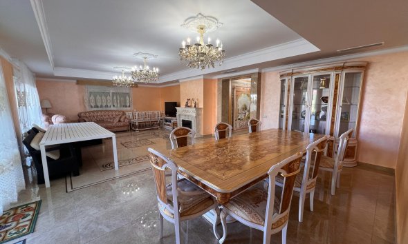 Gensalg - Villa -
Orihuela Costa