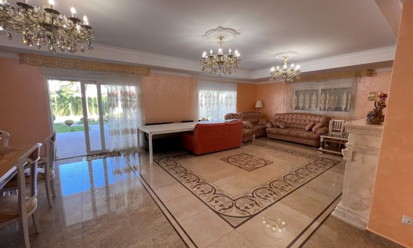Gensalg - Villa -
Orihuela Costa