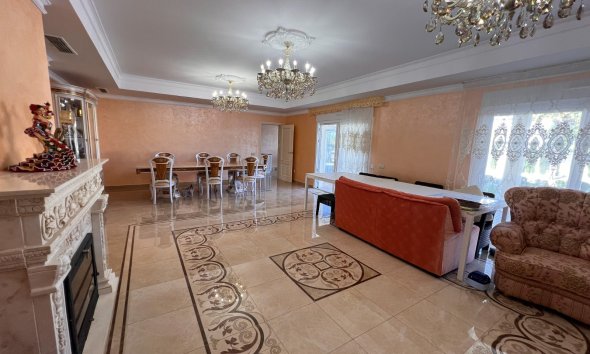 Gensalg - Villa -
Orihuela Costa