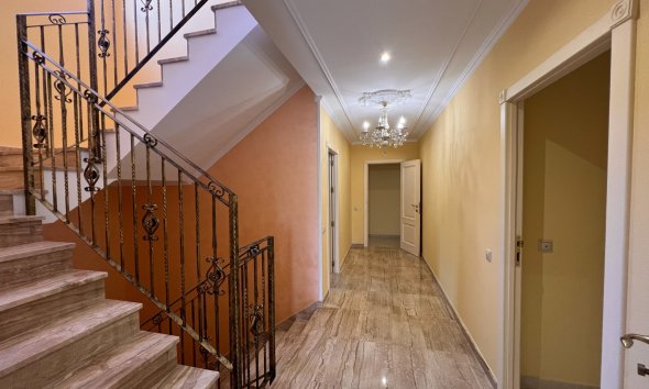 Gensalg - Villa -
Orihuela Costa