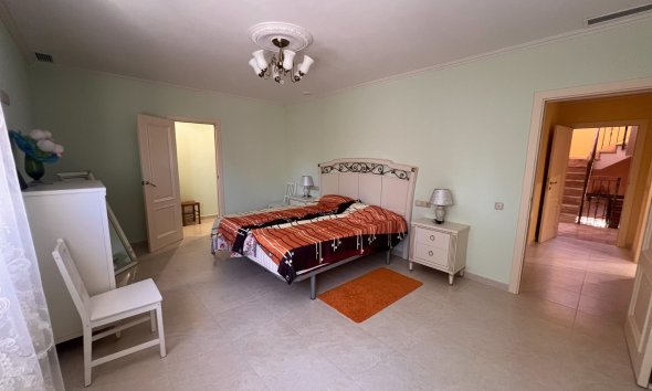 Gensalg - Villa -
Orihuela Costa
