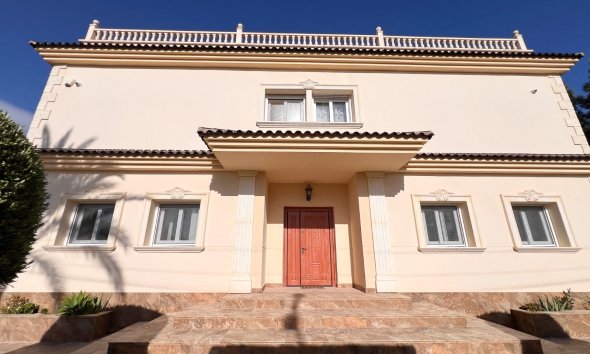 Gensalg - Villa -
Orihuela Costa