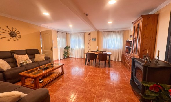 Gensalg - Villa -
Alicante - Moralet - Cañada del Fenollar
