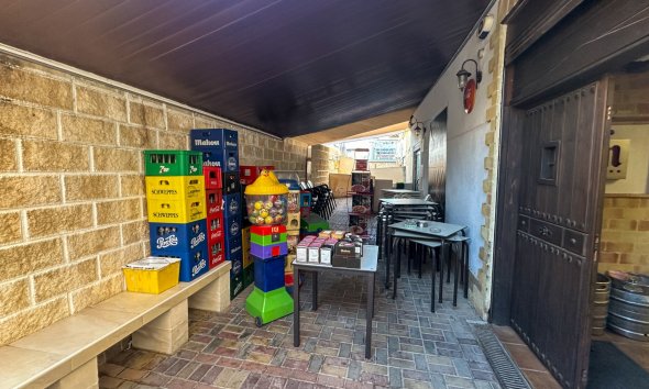 Gensalg - Kommerciel -
Torrevieja - Nueva Torrevieja