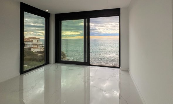 Gensalg - Villa -
El Campello - Coveta Fuma