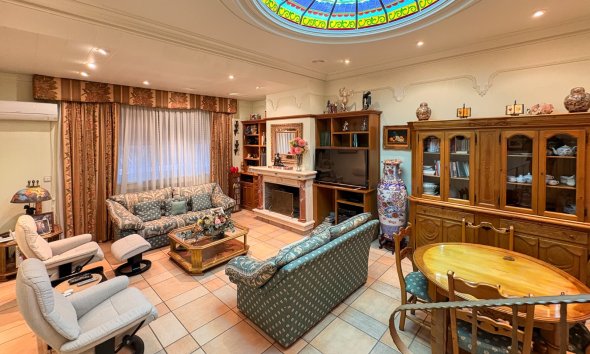 Gensalg - Country House -
Elche - Altzabares Alto