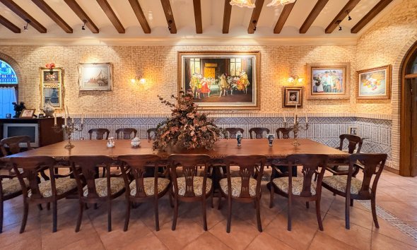 Gensalg - Country House -
Elche - Altzabares Alto