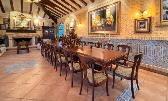 Gensalg - Country House -
Elche - Altzabares Alto
