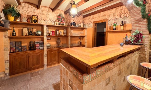 Gensalg - Country House -
Elche - Altzabares Alto