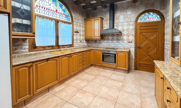 Gensalg - Country House -
Elche - Altzabares Alto