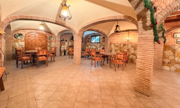Gensalg - Country House -
Elche - Altzabares Alto