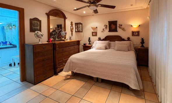 Gensalg - Country House -
Elche - Altzabares Alto
