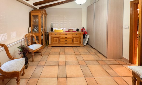 Gensalg - Country House -
Elche - Altzabares Alto